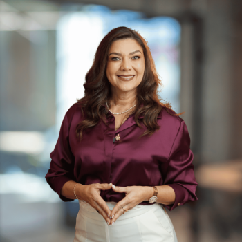 Adriana Reyes - Headshot